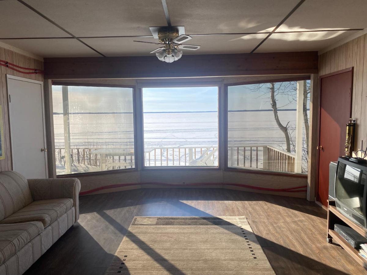 Ntj Moose Lake Cabin Bonnyville Екстериор снимка